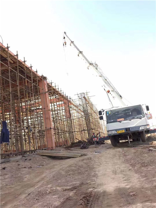 望江县25 吨、50 吨吊车怎么选？多大重量 / 半径适合对应车型？